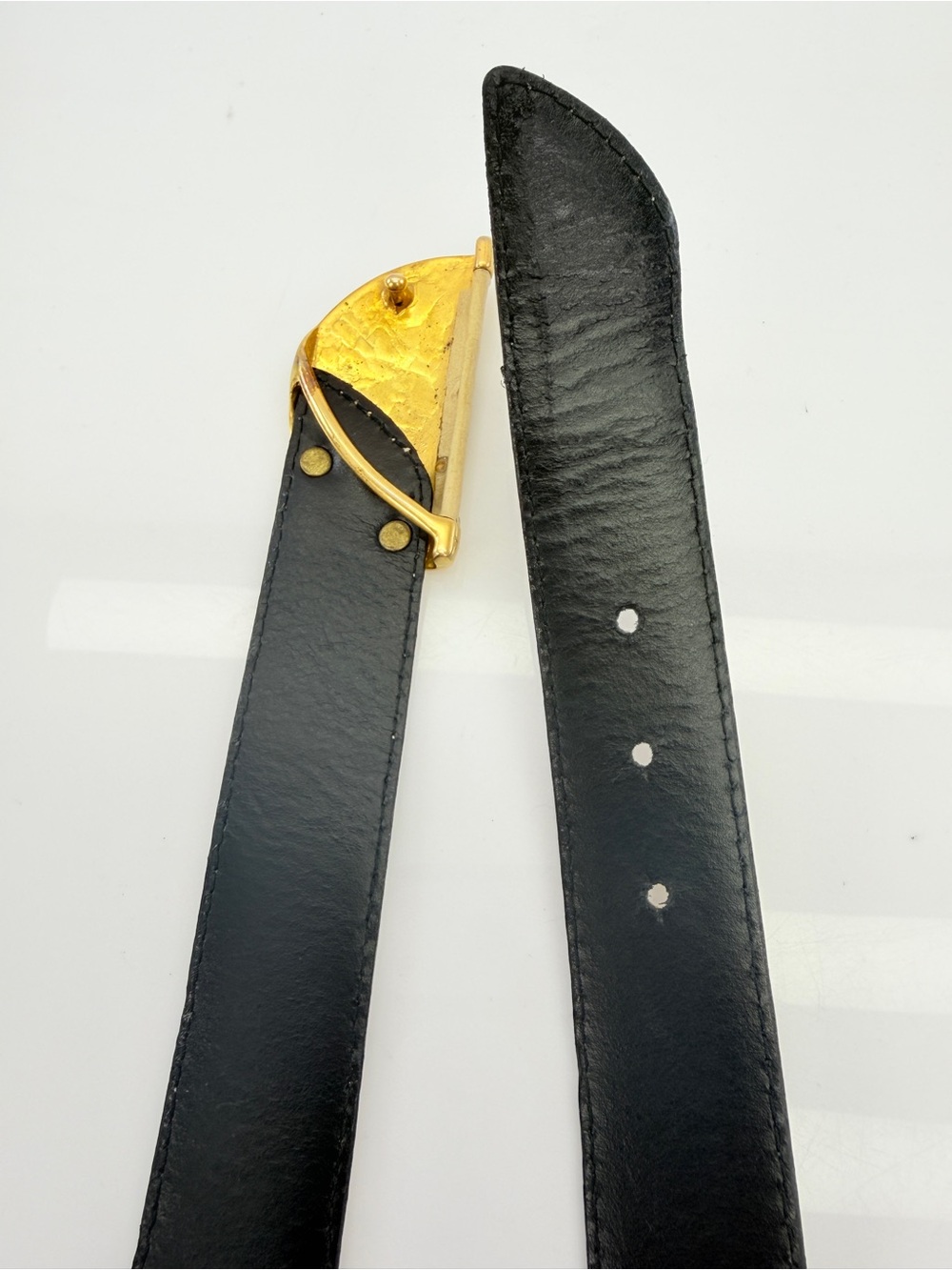 Escada Beige Ostrich-Texture Leather Belt with Gold-Tone Buckle Small - Picture 6 of 9